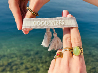 Gewebte Statement Armbänder