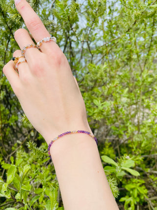 Feines Edelstein Armband aus Amethyst und Rosenquarzsteinen