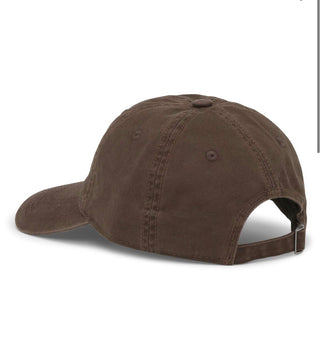 Cap TOO OLD FOR DICAPRIO 🤷‍♀️