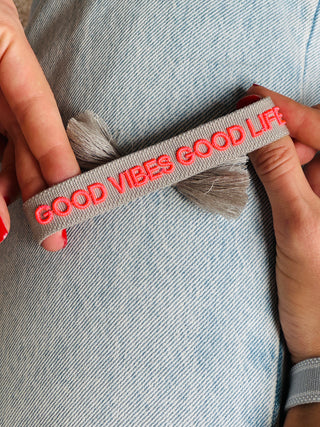 GOOD VIBES GOOD LIFE Statement Armband