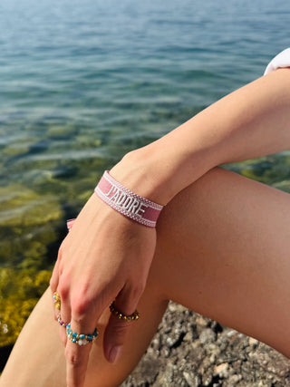 JD Statement Armband Rose