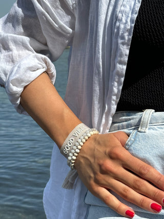 GOOD VIBES Statement Armband taupe