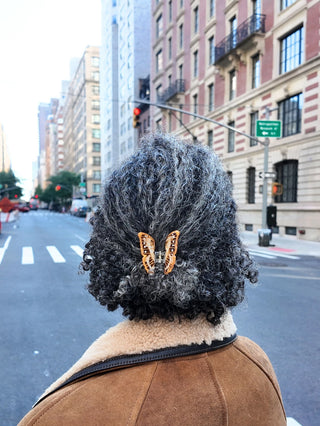 Handbemalte Mini Schmetterling Haarspange Braun | Geschenkidee