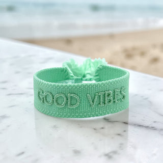 Statement Armband Good Vibes Mint