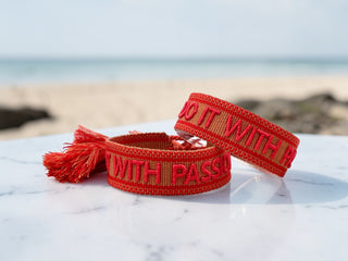 Do it with Passion Statement Armband Rot
